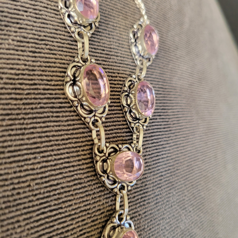 Elegant Pink Gemstone Silver Necklace - Picture 5 of 5